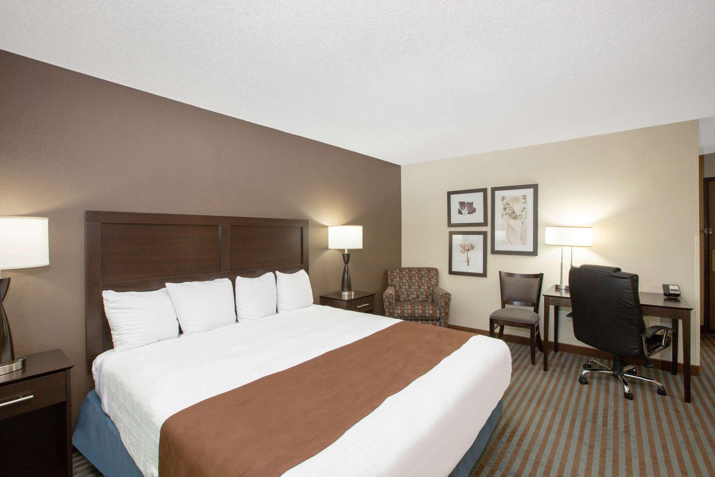 Americinn By Wyndham Lincoln North Zewnętrze zdjęcie